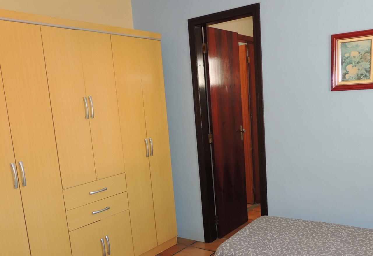 Residencial Kelly Cristina Apartment Bombinhas Exterior photo